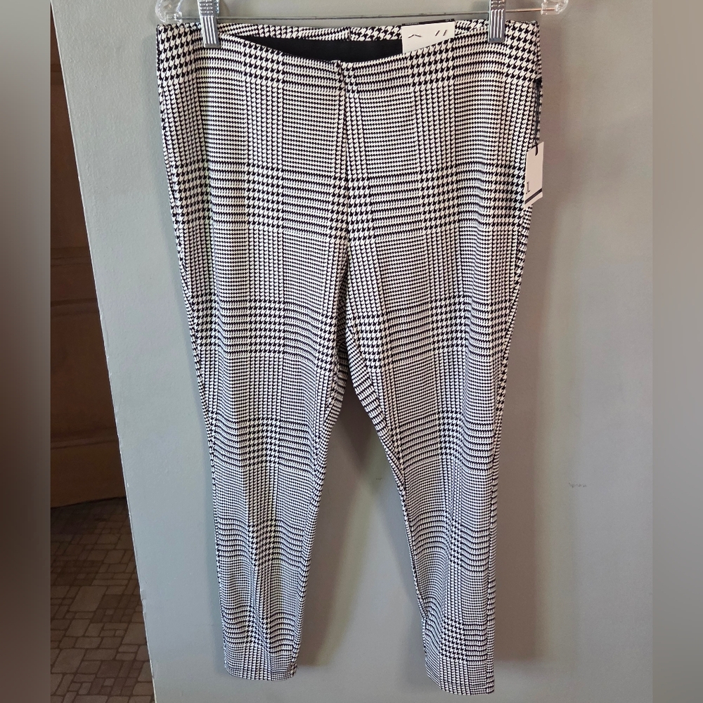 Jules & Leopold Monochrome Checkered Trousers 5 Items $10